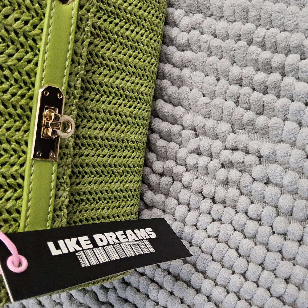 NWOT Green Woven Straw Handbag - Picture 12 of 15